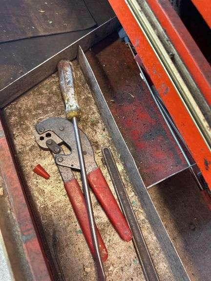 MBC El Dorado Rolling Tool Chest - Includes Various Tools - 36in x 20in x 54in