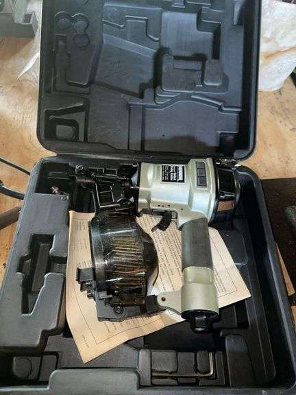 SHORE BONDER Coil Roofing Nailer With case