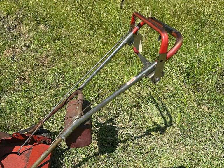 Vintage Toro Self Propelled Push Mower - Serial No. 23100001912