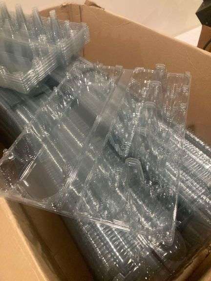 Approx 100 Chocolate Strawberry Dipping Trays