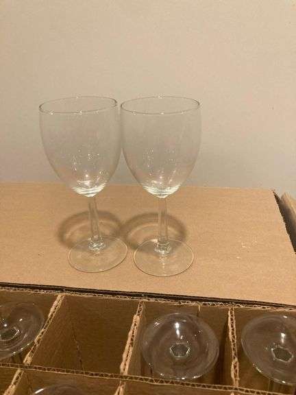 Approx 100 Wine Glasses