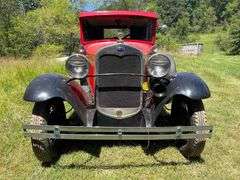 1930 Model A - Restored - VIN: A3449660 - With 1930s 4 Post Auto Lift