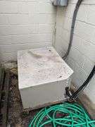 Amerikooler Outdoor Walk In Freezer - Includes Condenser Unit - 8ft x 8ft x 7 1/2ft