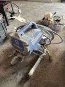Graco Magnum X5 Paint Sprayer w/ Gravity Feed Spray Gun