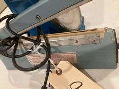 Kitchen Scale and Bag Sealer