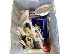 Box of Miscellaneous Electronic Pieces, Lights, and Outlets