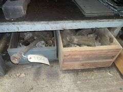 Work Table 6ftx2.5ftx3ft, Various Hardware - Items on top not included