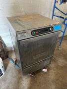 Hobart Commercial Dishwasher - Model LX18H - Serial No. 23-1034-421 - 1PH - 24in x 25in x 40in