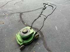 Lawn Boy Push Mower - Model S19ZPNB - Serial No. K182B0221