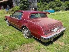 1982 Oldsmobile Tornado - VIN: 1G3AZ57Y4CE333456
