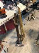 3 Sledgehammers - 1 Splitting Maul
