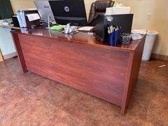 6’ Desk