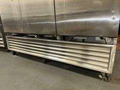 True Mfg. 3 Door Reach In Freezer - Model T-72F - Serial No. 1-3936126 - 1PH - 78in x 30in x 34in