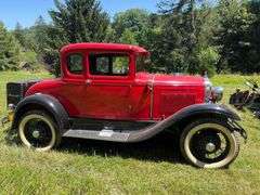 1930 Model A - Restored - VIN: A3449660 - With 1930s 4 Post Auto Lift