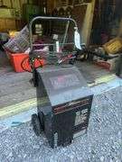 Schumacher Battery Charger - Model SE40225