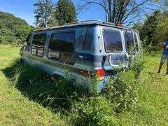 1988 Chevy Van - VIN: 2GBEG25K4J4134686