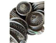 Lot of Assorted Hub Caps
