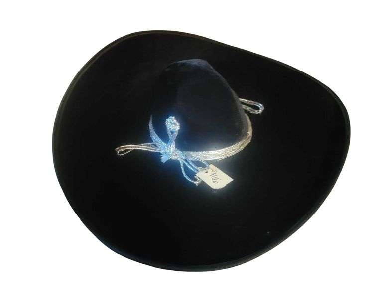 Mexican Sombrero 24/30 image