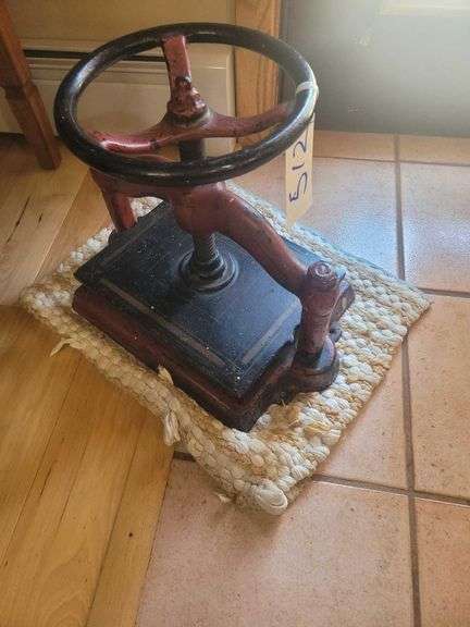 Vintage Press 20x12in image