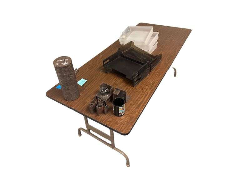 Table 31inx72in, Welded Items, Bins, Storage Shelf, Etc. image