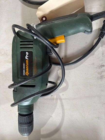 Black and Decker Electric Drill image