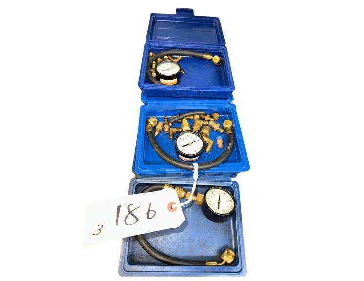 Assorted Gauges With Cases image