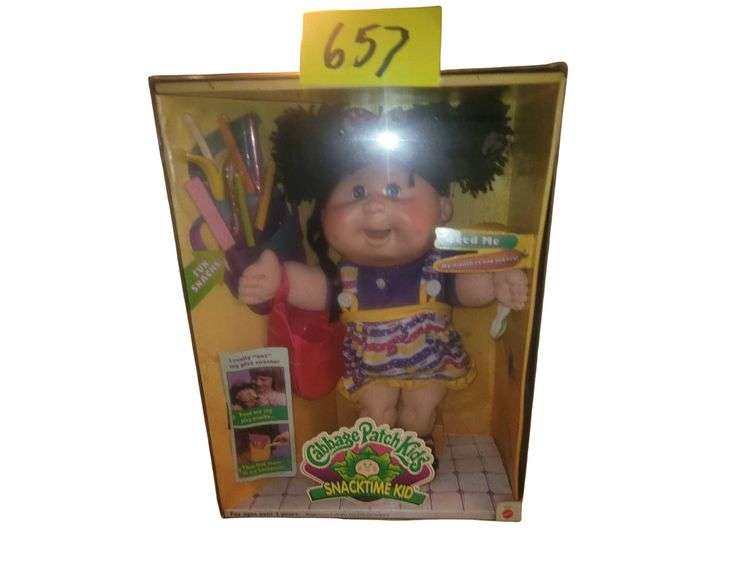 Cabbage Patch Kid Snacktime Kid image