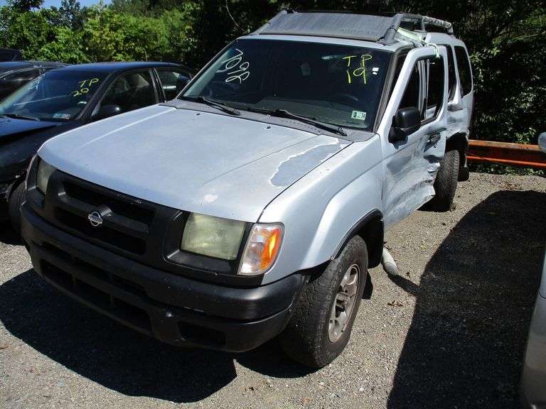 SILVER, 2001, NISSAN XTERRA, 5N1ED28Y41C557098, KEY , image
