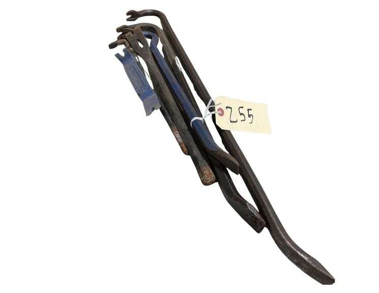 Approximately 5 Various Sized Crowbars image