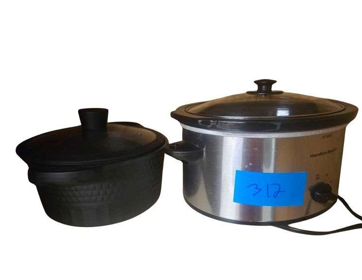 Hamilton Beach Crock Pot- 9in Pot image
