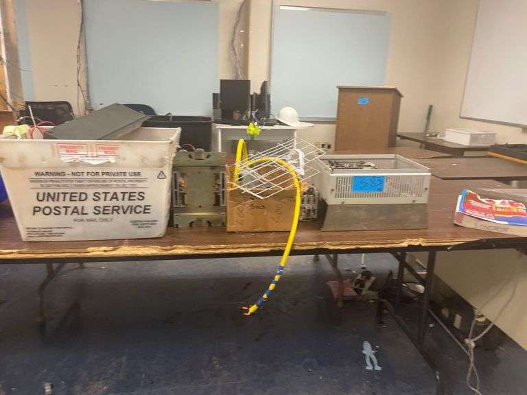 Bits and Pieces From the Electric Shop image