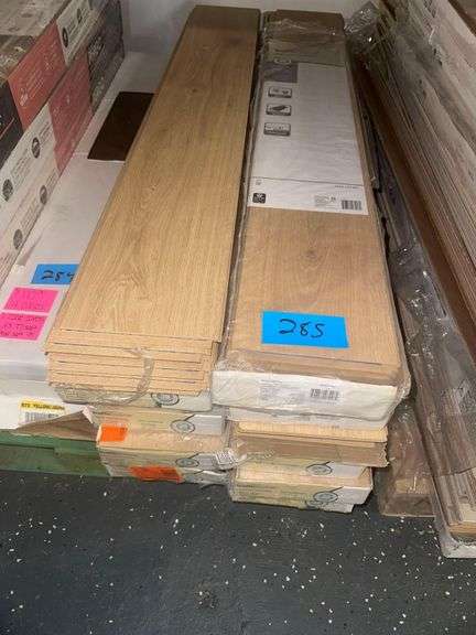 Traffic Master Flooring Approximately 10 Cases image
