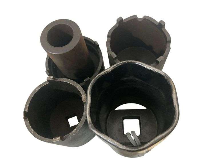 1/2 and 3/4in Lock Nut and Other Larger Specialty Sockets image