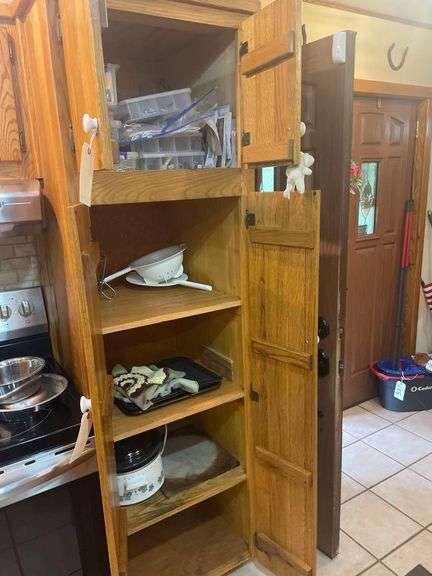 Contents Of Upper and Lower Cabinets image