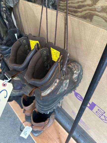 Men’s Size 8 Hunting Boots image