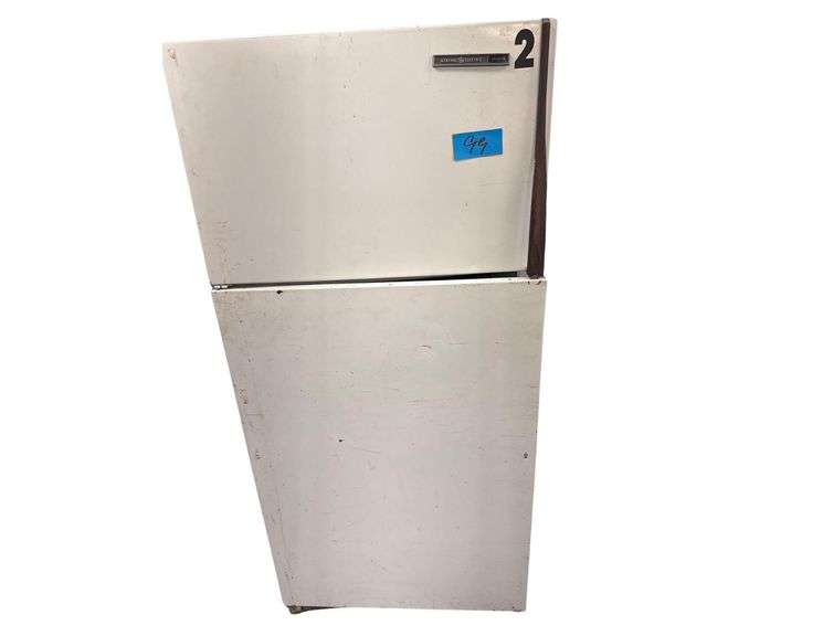 GE Refrigerator For Parts image
