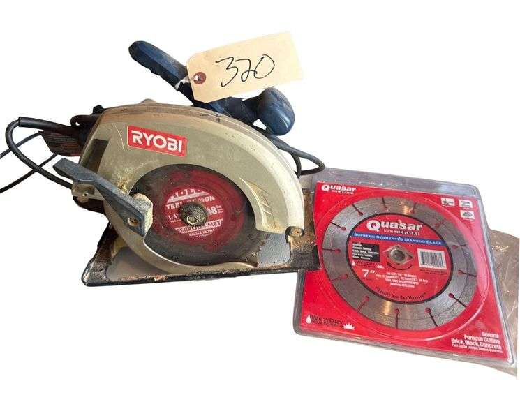 Ryobi 7 1/4 Circular Saw and 3 Saw Blades image