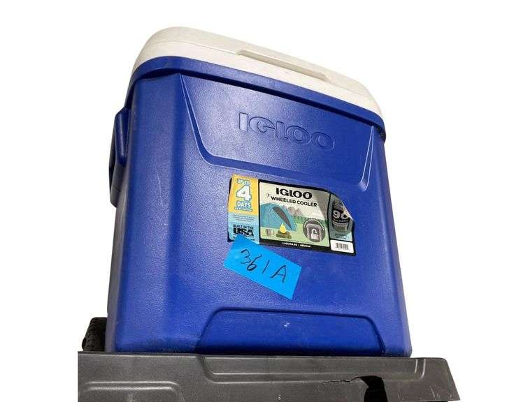 Igloo Wheeled Cooler 60 Quarts image