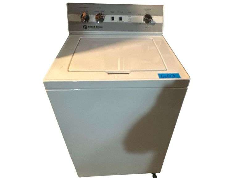 Speed by Queen Electric Washer 43in. H. X 26in. W. X 27in. D. image