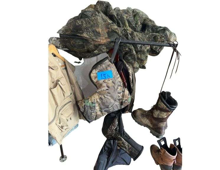 Camo Netting- Boot Covers - Back Pack image