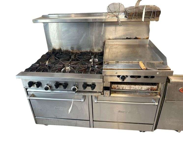 SunFire 6 Burner Range w/ 2 Ovens, Flat Griddle, and Shelf - Natural Gas - 60in x 36in x 56in image