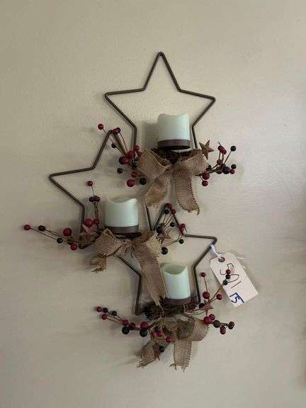 Lot of Wall Decorations - Star Candle Holders and Framed Quote image