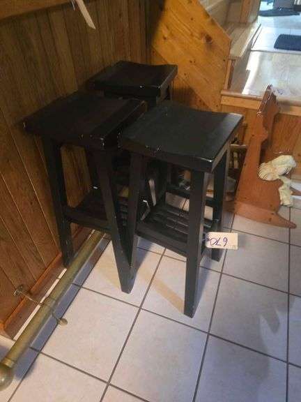 3 Bar Stools 30in image