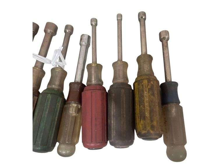 Various Sizes of Nut Drivers image