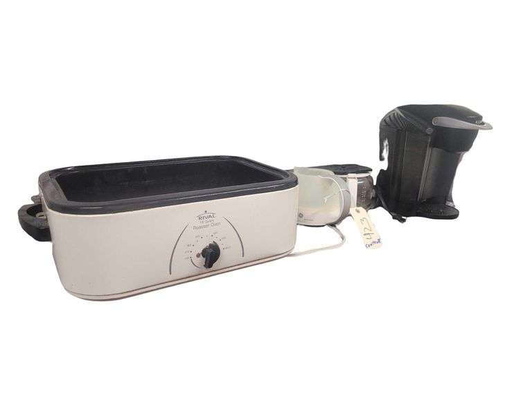Contents on Shelf- 16Q Roaster Oved - Coffee Pots - Keurig - Napkins image