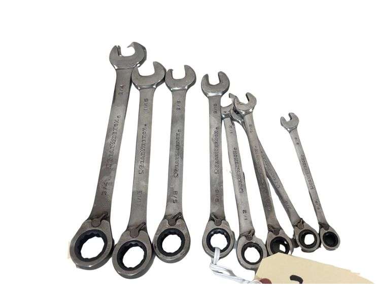 Set of GearWrench Combination Ratcheting Wrenches 5/16" - 3/4" image