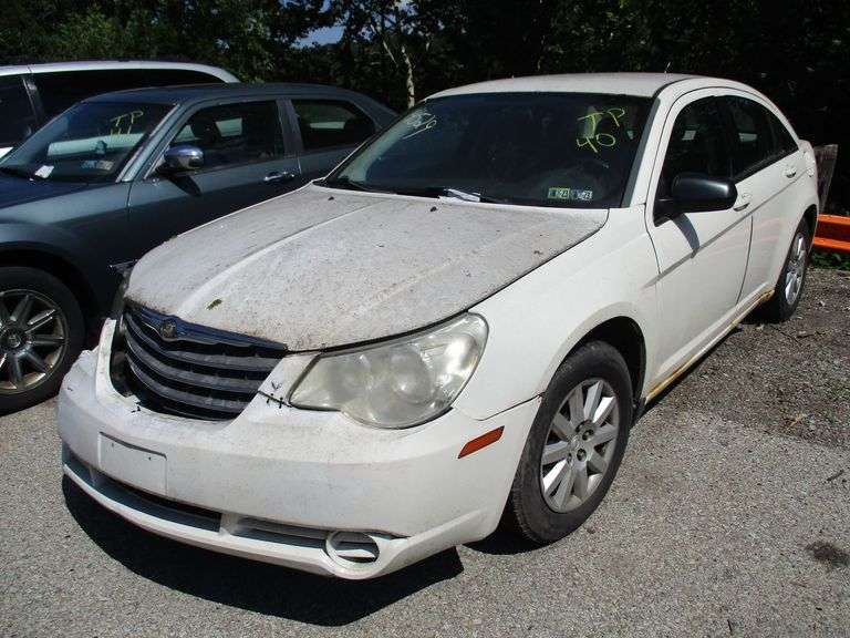 WHITE, 2010, CHRYSLER SEBRING, 1C3CC4FB8AN216529,  , image