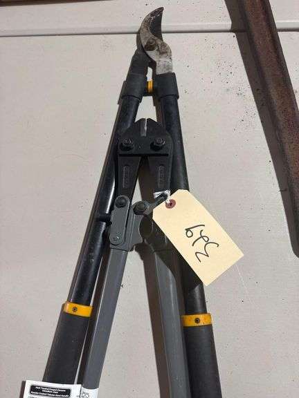 Pruning Shears and Bolt Cutters image