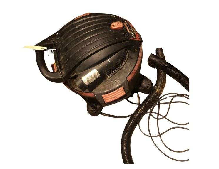 Craftsman 16 Gallon Shop Vac image