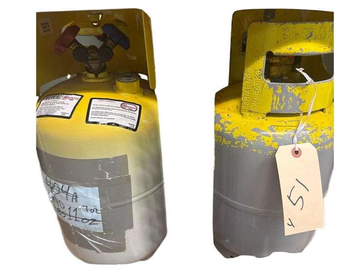 4 Refrigerant Cans Mostly Used image